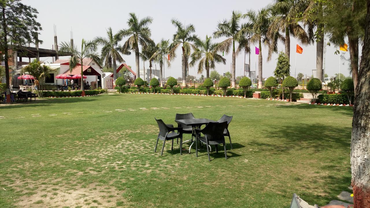 Sanjay Motels I Pvt Ltd Pura Raghunath Luaran gambar